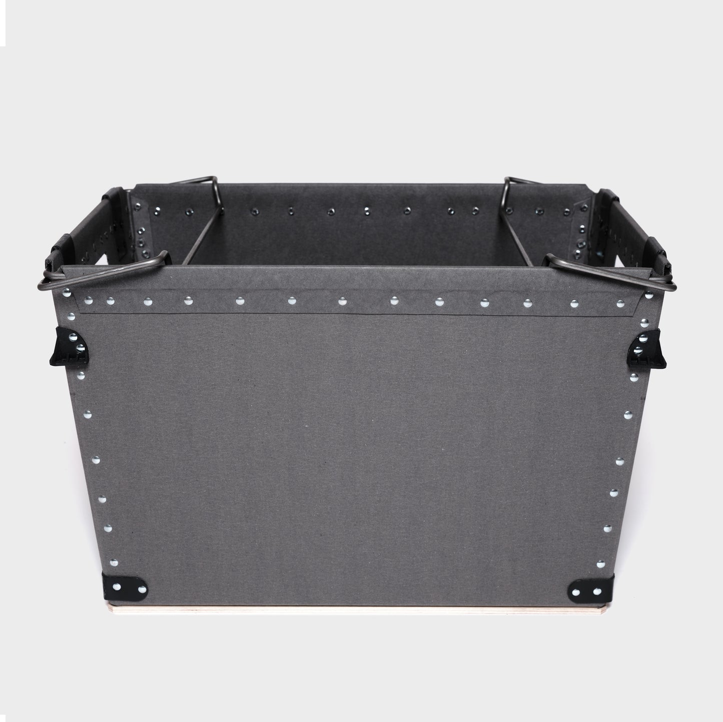 The Rectangle One With Bale Arms - Grey - Medium